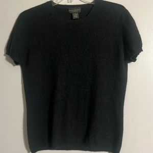 Banana Republic Short sleeve 100% cashmere sweater- size Medium